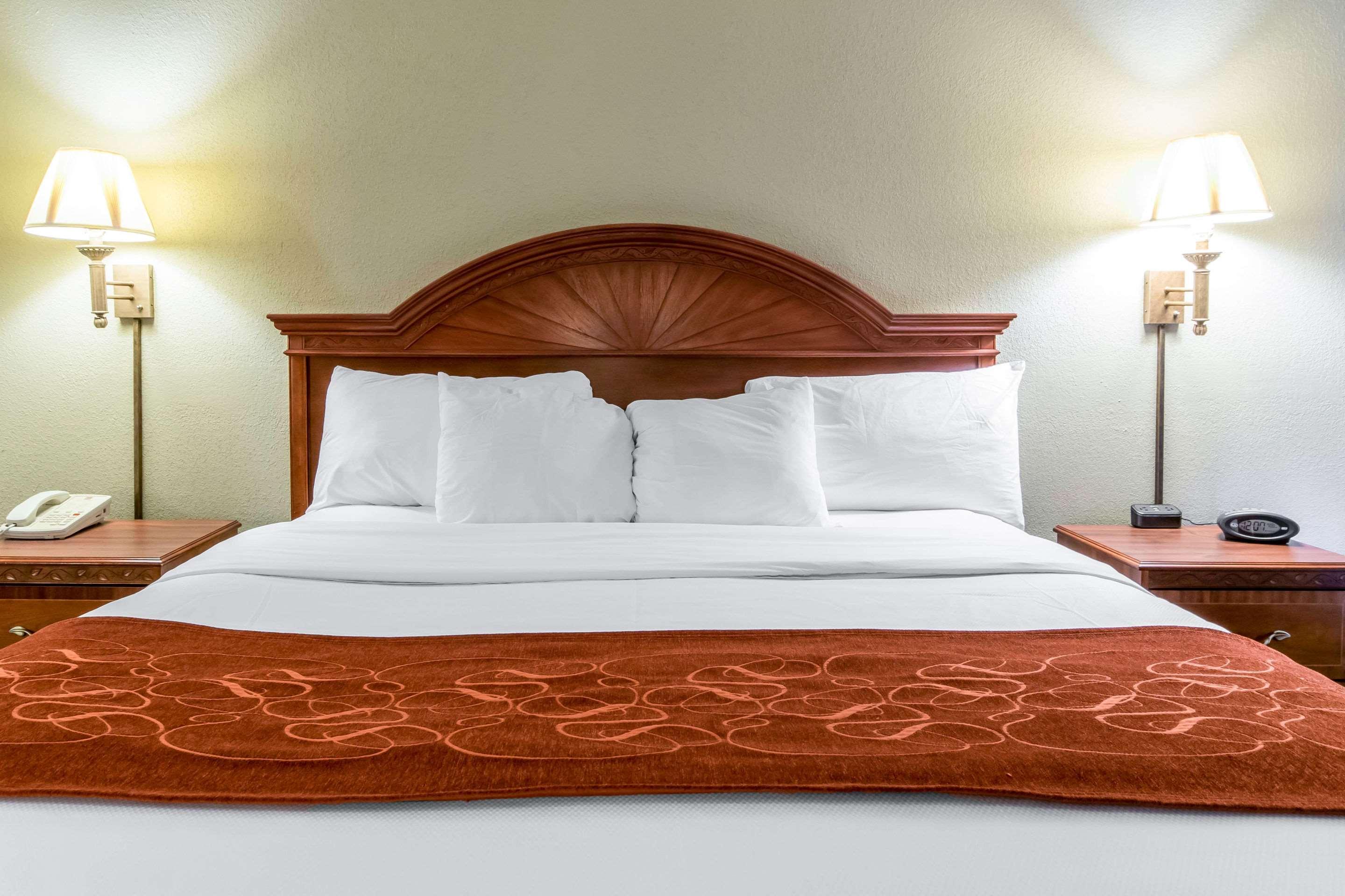 คอมฟอร์ท สวีทส์ Hotel โอเวนส์โบโร ภายนอก รูปภาพ